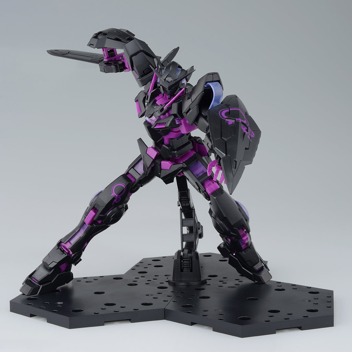 MG Gundam Exia [Recirculation Color - Neon Purple]