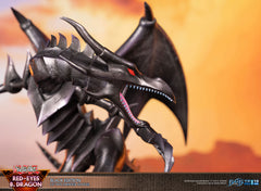 Pre-Order Red Eyes B. Dragon Black Edition Yu-Gi Oh!